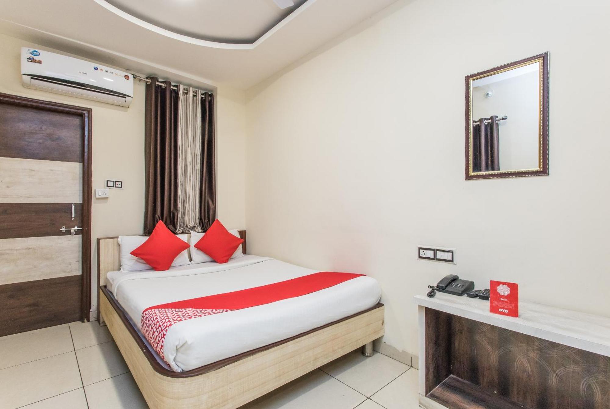Hotel Mehar Residency Indore